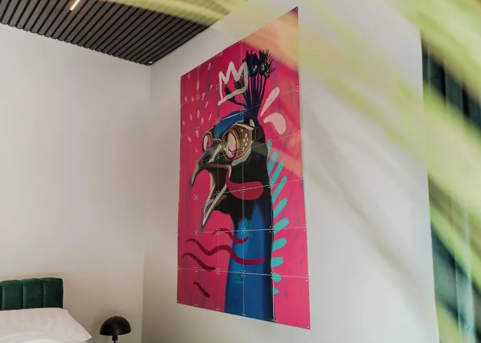 Unique Finken אולם